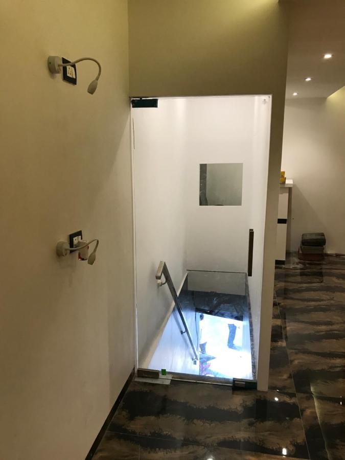 Mango Dormitory Мумбай Екстериор снимка