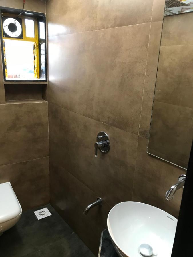 Mango Dormitory Мумбай Екстериор снимка
