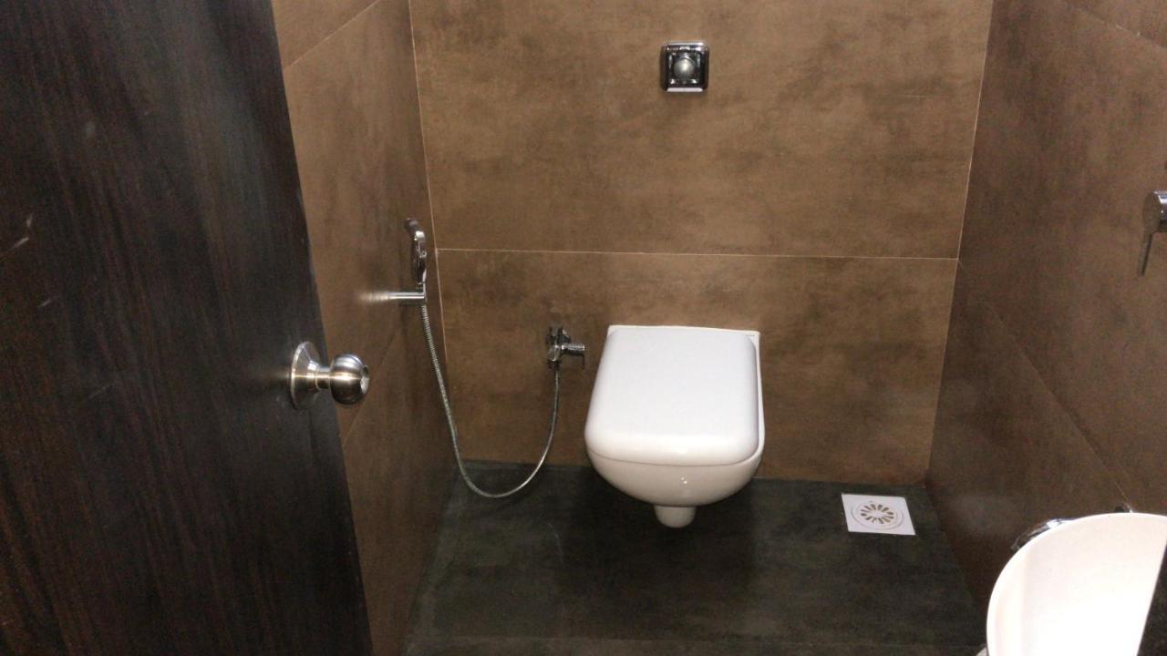 Mango Dormitory Мумбай Екстериор снимка